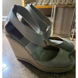 Tory Burch Gold espadrilles